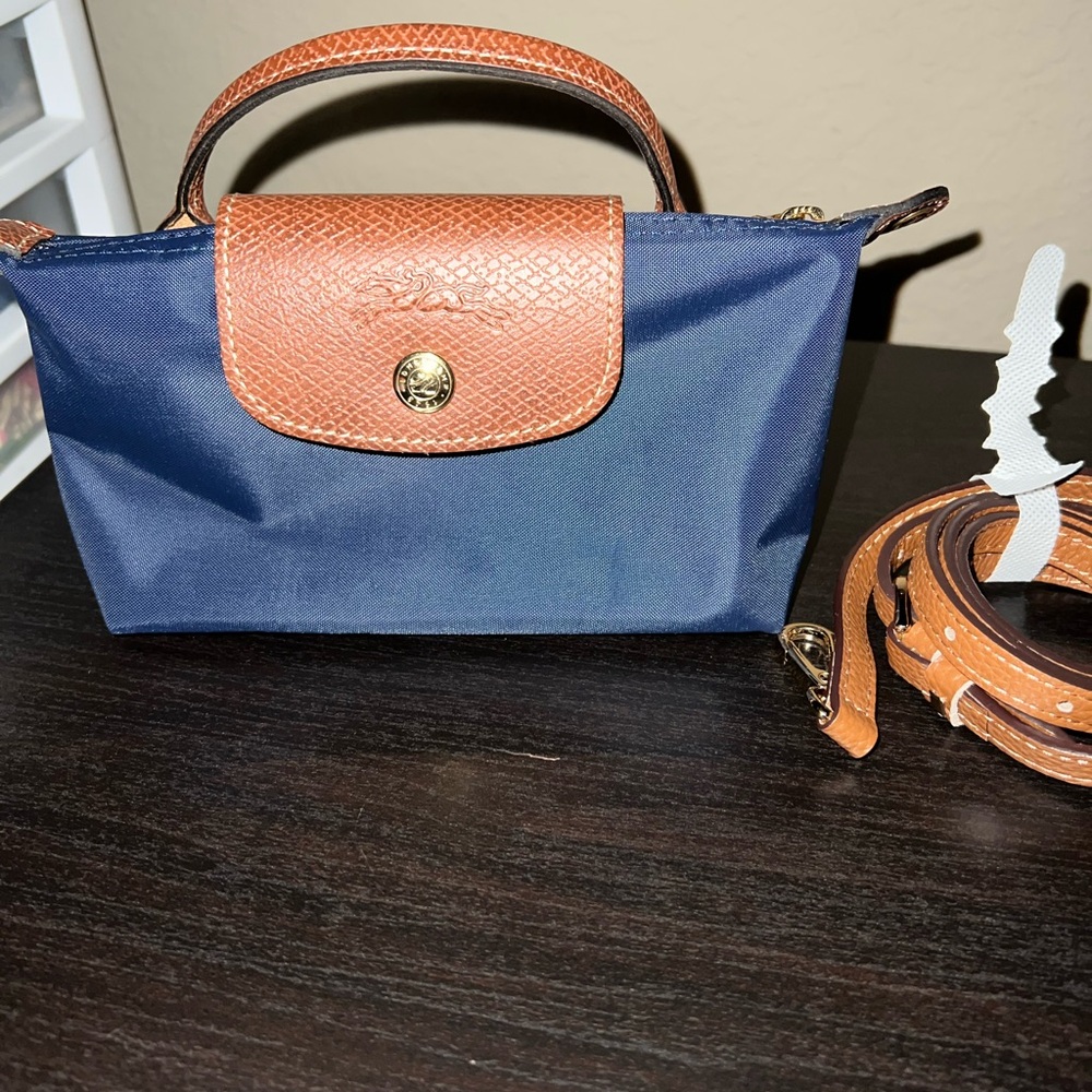 Authentic LONGCHAMP Le Pliage Pouch with handle and Shoulder strap NAVY